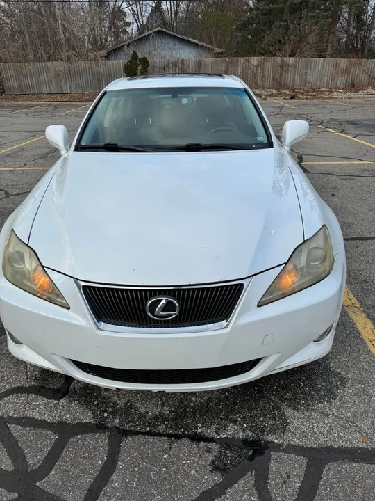 2007 Lexus IS 2nd Gen - Image 3 of 7
