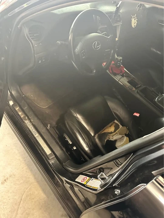 2007 Lexus IS 2nd Gen - Image 5 of 14