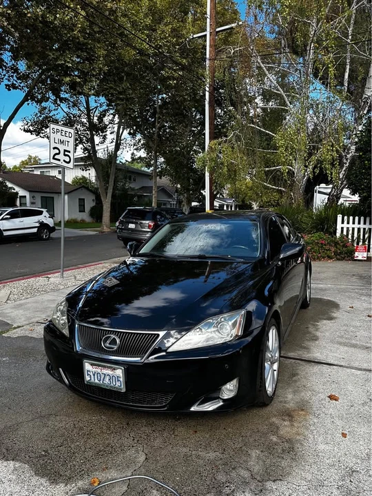 2007 Lexus IS 2nd Gen - Image 3 of 14