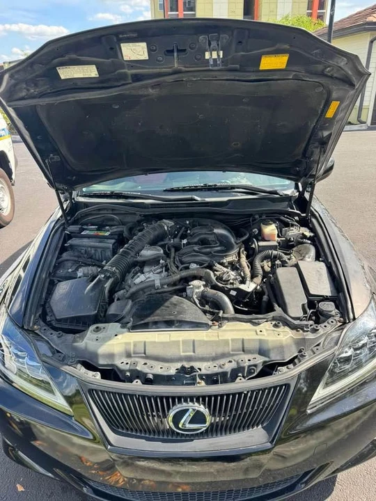 2007 Lexus IS 2nd Gen - Image 6 of 7