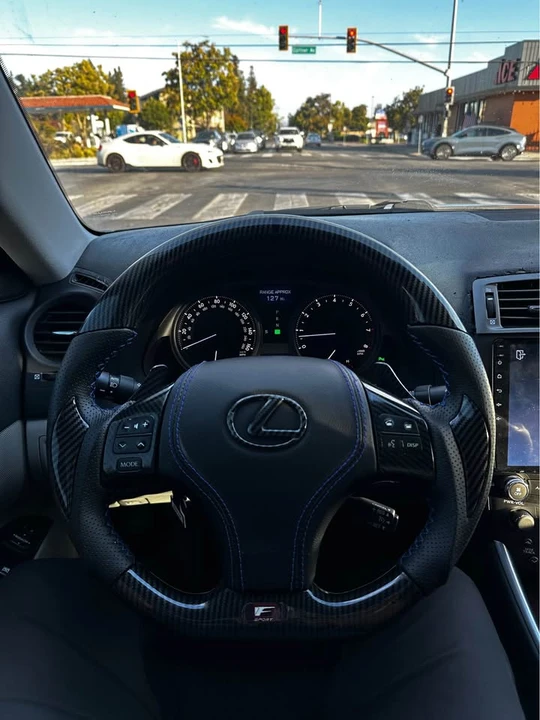 2007 Lexus IS 2nd Gen - Image 9 of 14