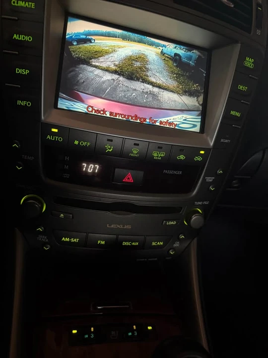 2007 Lexus IS 2nd Gen - Image 12 of 18