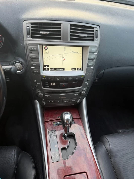 2007 Lexus IS 2nd Gen - Image 7 of 18