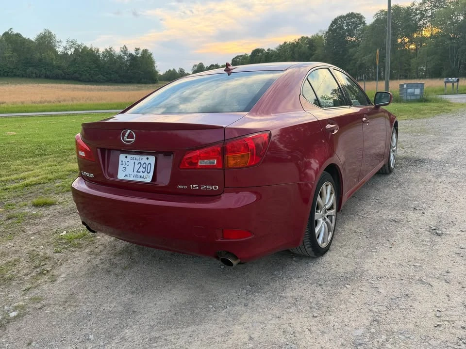2007 Lexus IS 2nd Gen - Image 3 of 18