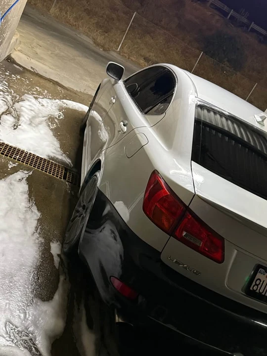 2007 Lexus IS 2nd Gen - Image 2 of 2