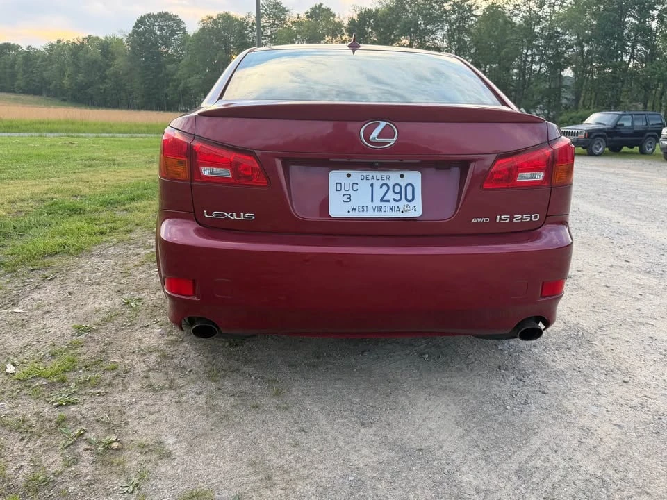 2007 Lexus IS 2nd Gen - Image 4 of 18