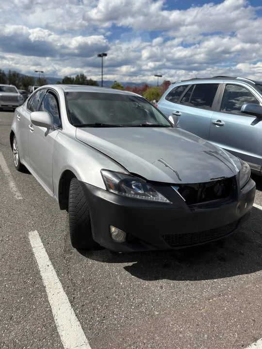 2007 Lexus IS 2nd Gen - Image 2 of 10