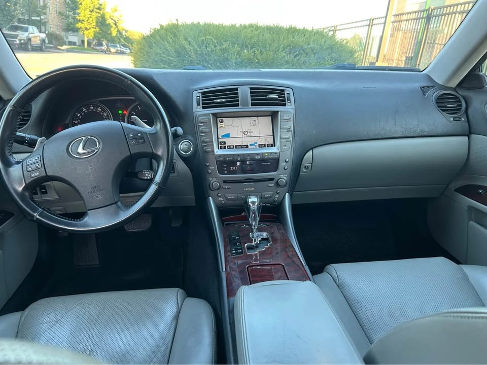 2007 Lexus IS 2nd Gen - Image 8 of 12