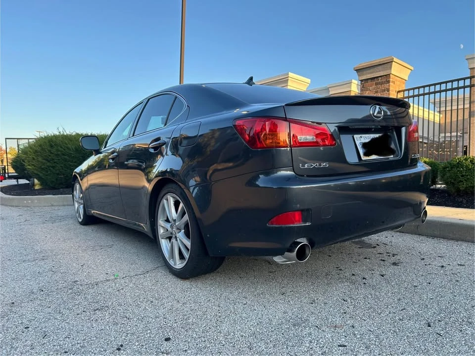 2007 Lexus IS 2nd Gen - Image 6 of 12