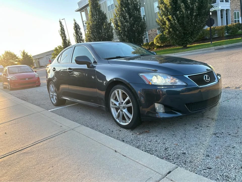 2007 Lexus IS 2nd Gen - Image 3 of 12