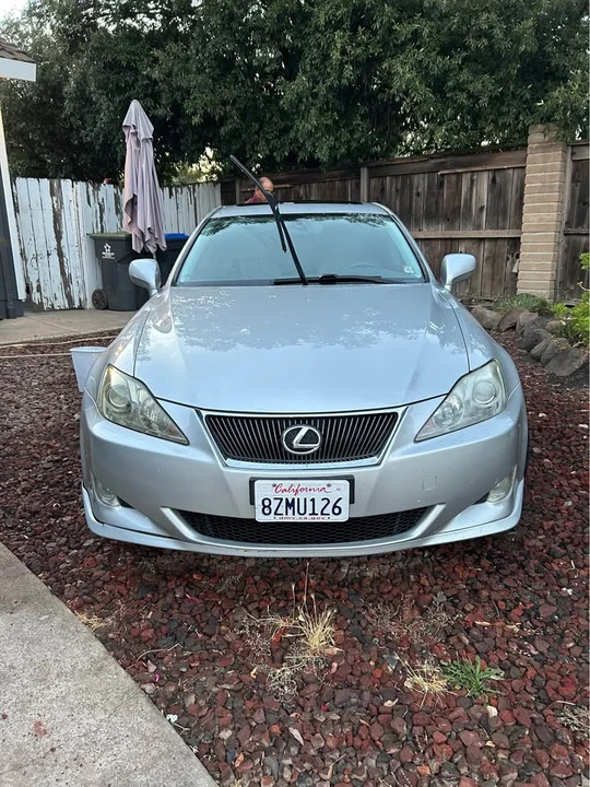 2007 Lexus IS 2nd Gen - Image 3 of 4