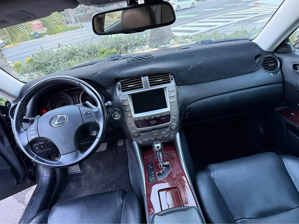 2007 Lexus IS 2nd Gen - Image 14 of 15