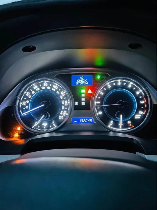 2007 Lexus IS 2nd Gen - Image 12 of 15