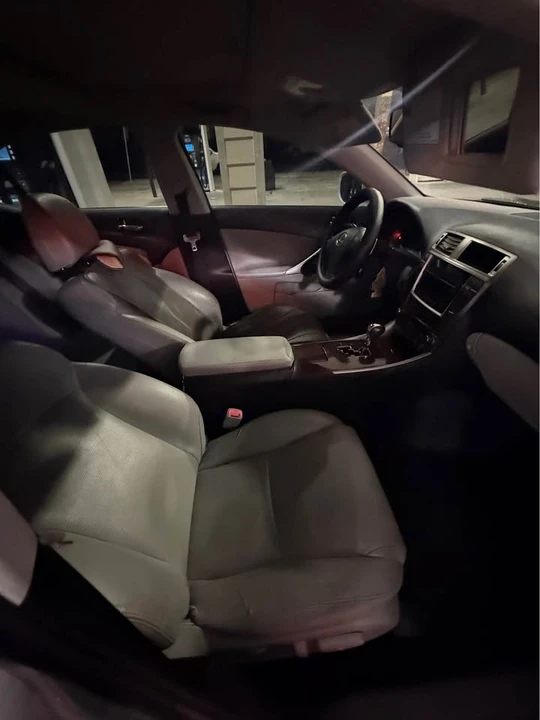 2007 Lexus IS 2nd Gen - Image 5 of 6
