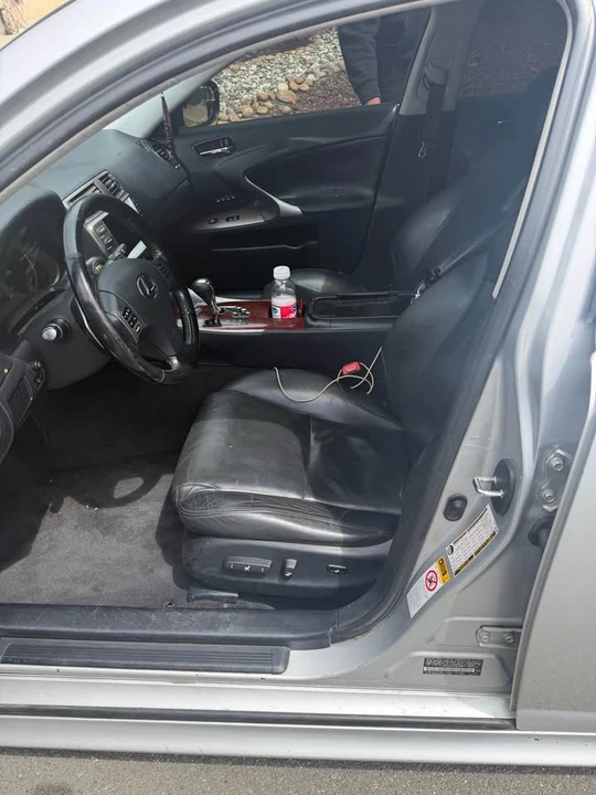 2007 Lexus IS 2nd Gen - Image 4 of 7