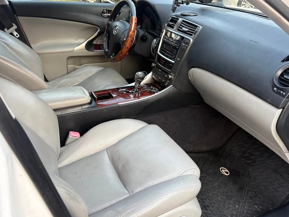 2007 Lexus IS F 2nd Gen - Image 11 of 18