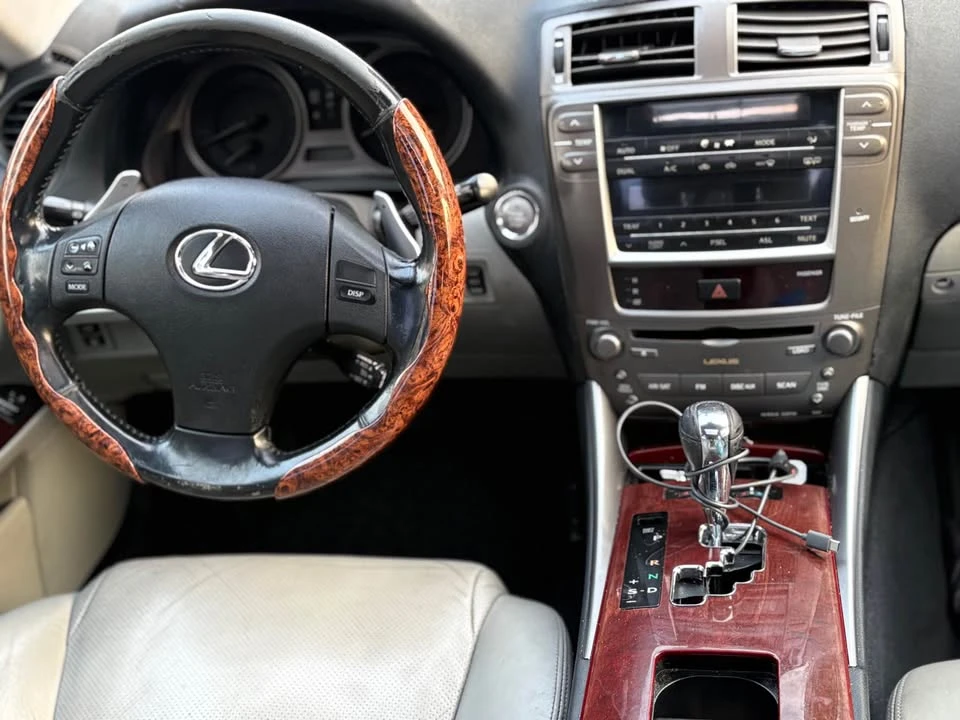 2007 Lexus IS F 2nd Gen - Image 8 of 18