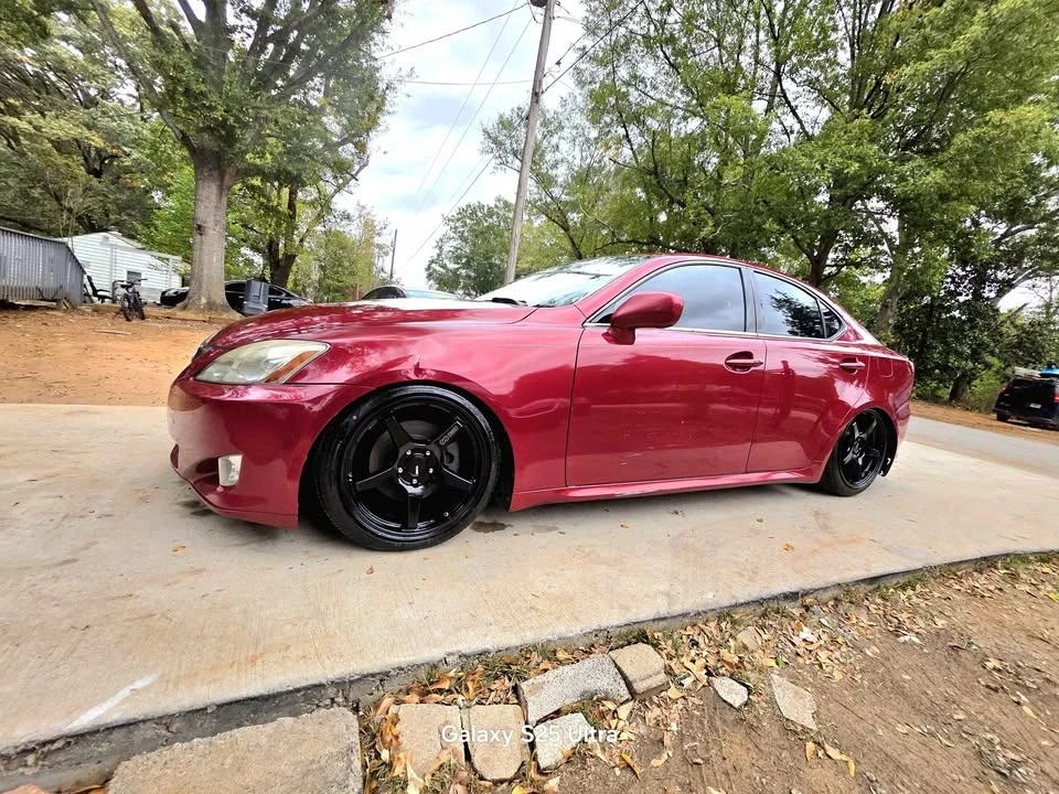 2007 Lexus IS 2nd Gen - Image 3 of 8