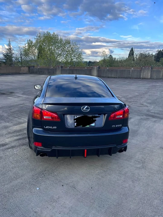 2007 Lexus IS 2nd Gen - Image 4 of 8
