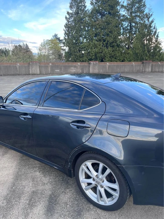 2007 Lexus IS 2nd Gen - Image 3 of 8