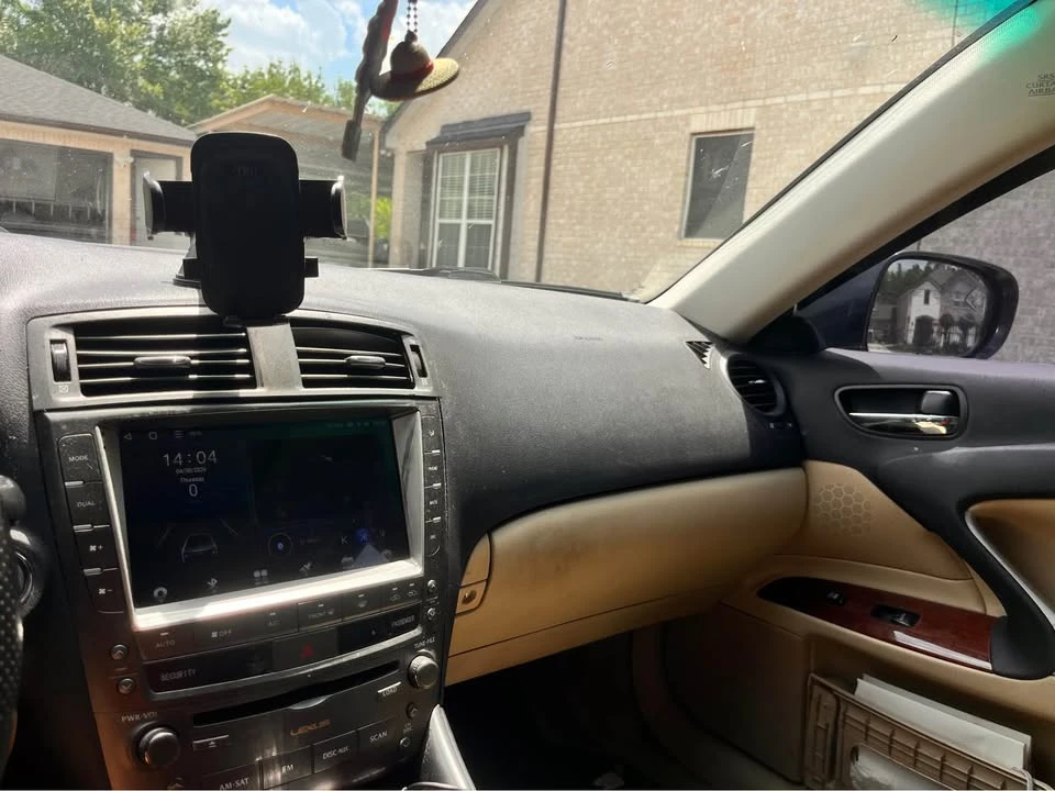 2007 Lexus IS 2nd Gen - Image 9 of 14