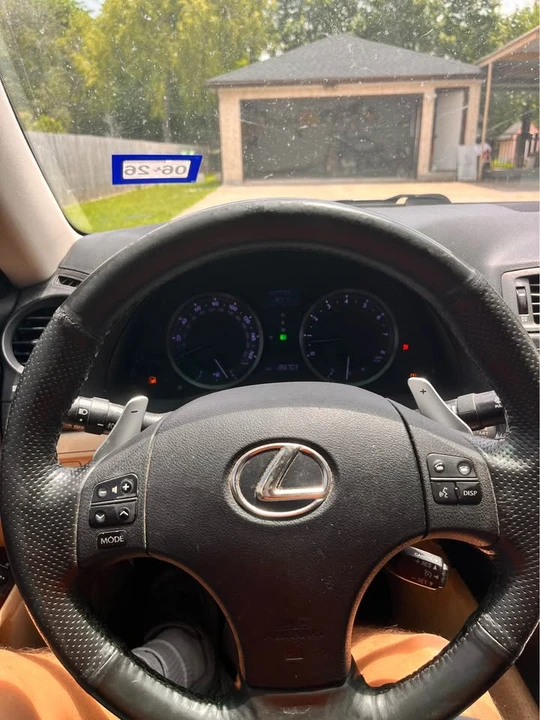 2007 Lexus IS 2nd Gen - Image 10 of 14