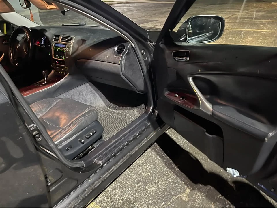 2007 Lexus IS 2nd Gen - Image 7 of 11