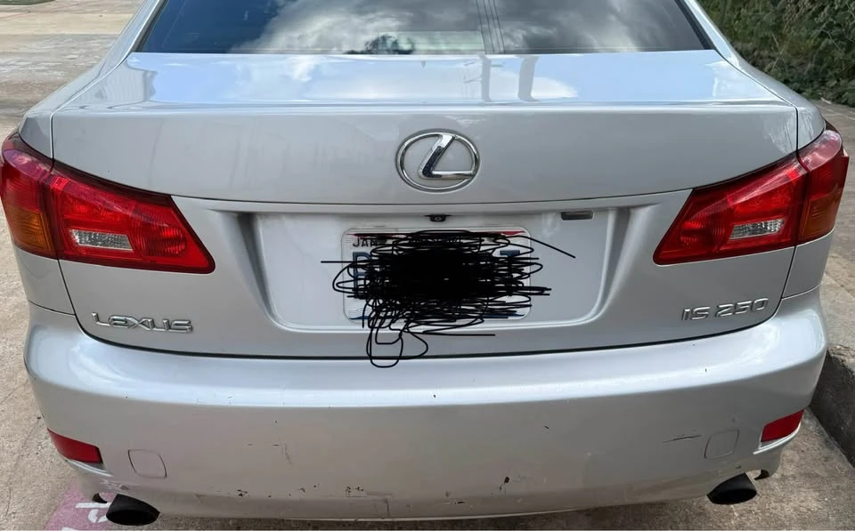 2007 Lexus IS 2nd Gen - Image 4 of 8