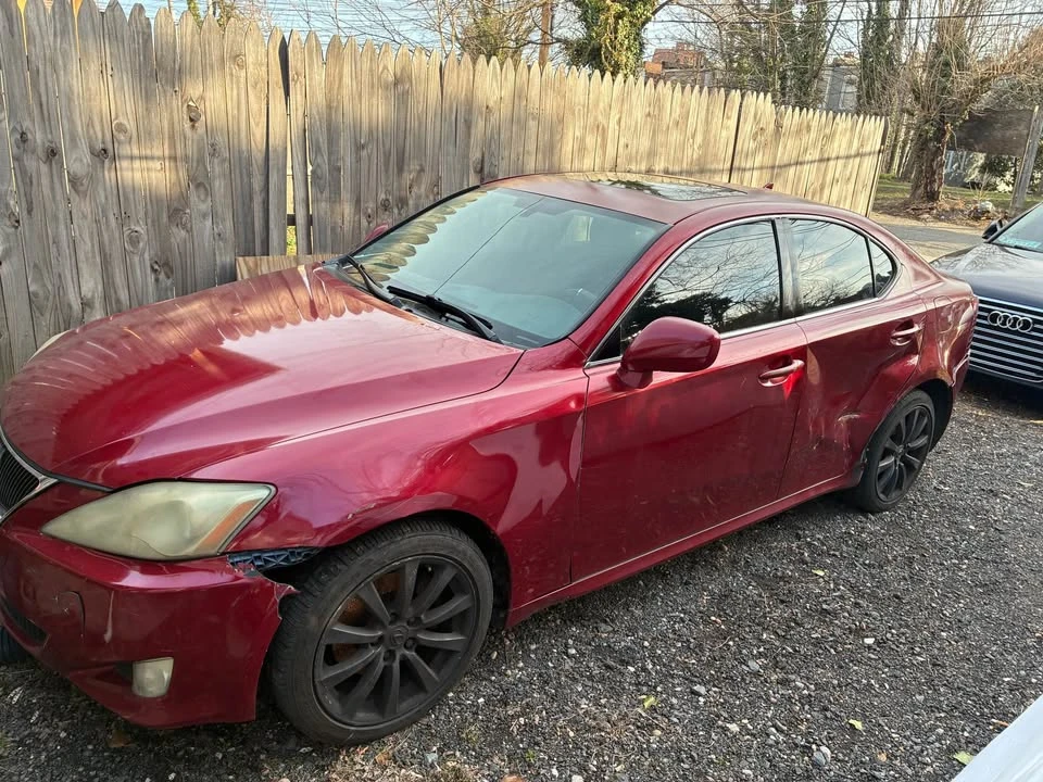 2007 Lexus IS 2nd Gen - Image 5 of 10