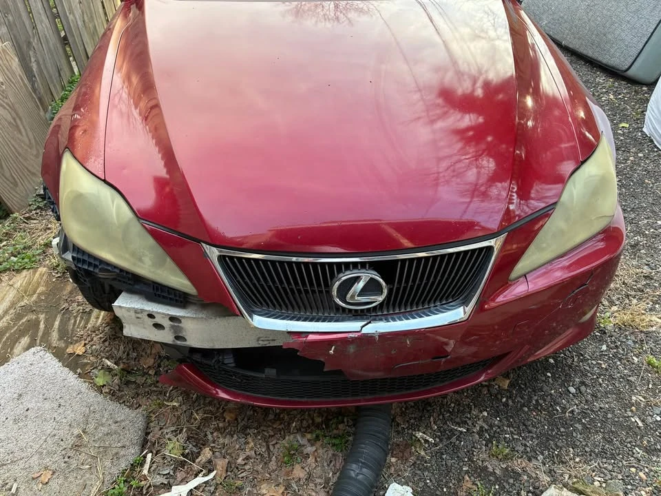 2007 Lexus IS 2nd Gen - Image 2 of 10