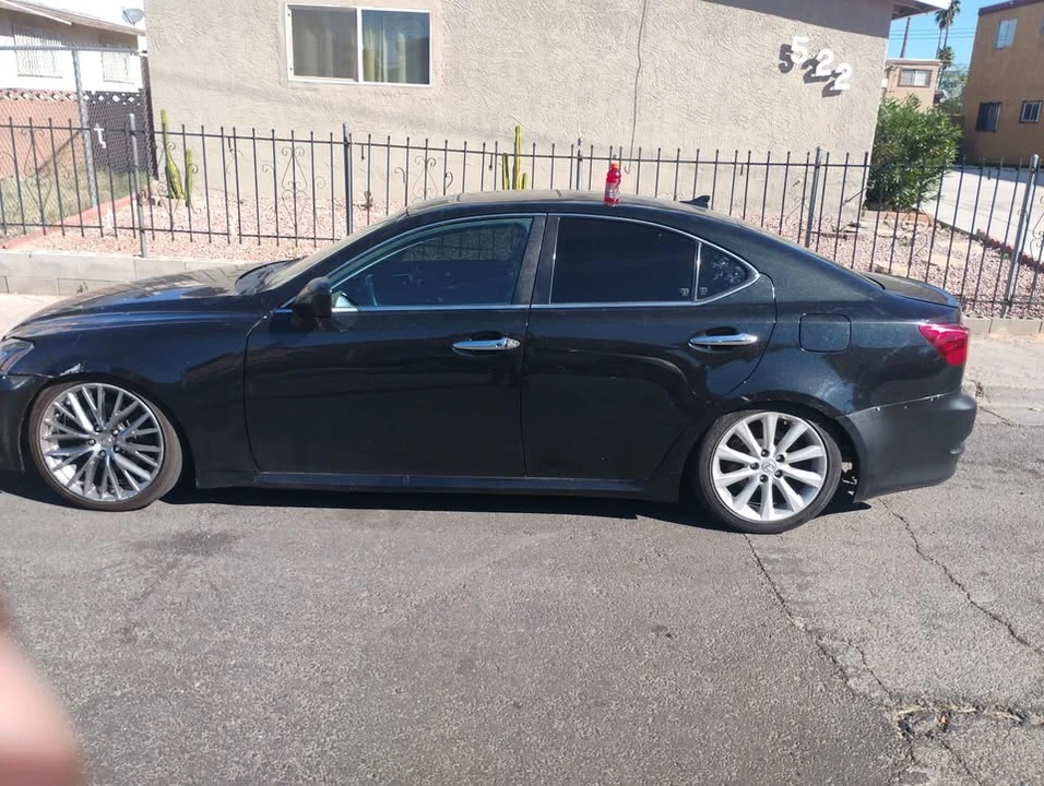 2007 Lexus IS 2nd Gen - Image 6 of 8
