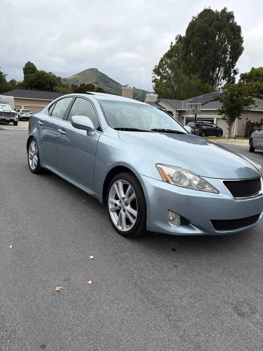 2007 Lexus IS 2nd Gen - Image 3 of 8