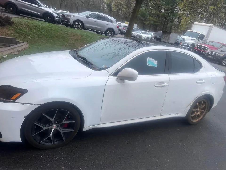 2007 Lexus IS 2nd Gen - Image 4 of 5