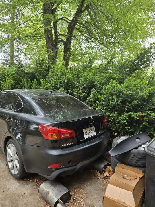2007 Lexus IS 2nd Gen - Image 2 of 4