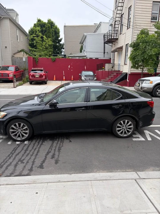 2007 Lexus IS 2nd Gen - Image 5 of 15