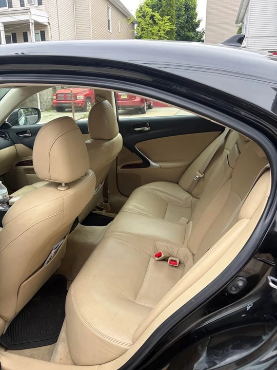 2007 Lexus IS 2nd Gen - Image 10 of 15