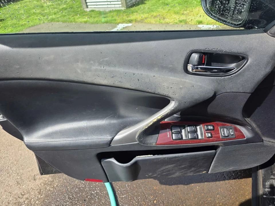 2007 Lexus IS 2nd Gen - Image 15 of 20