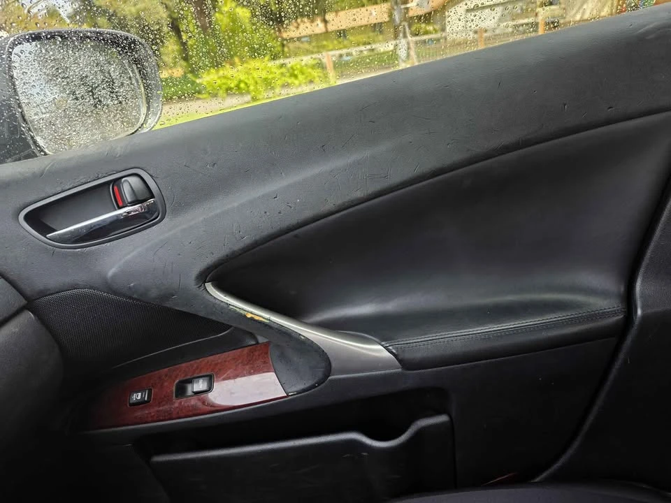 2007 Lexus IS 2nd Gen - Image 14 of 20