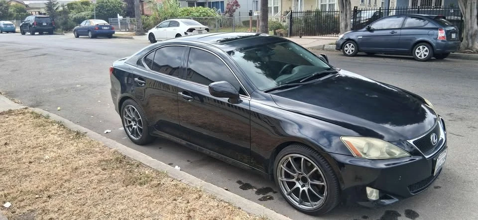 2007 Lexus IS 2nd Gen - Image 6 of 11
