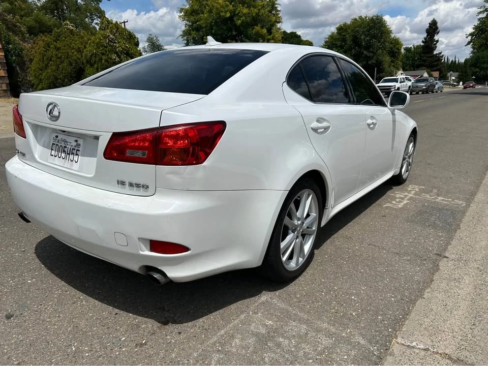 2007 Lexus IS 2nd Gen - Image 3 of 8