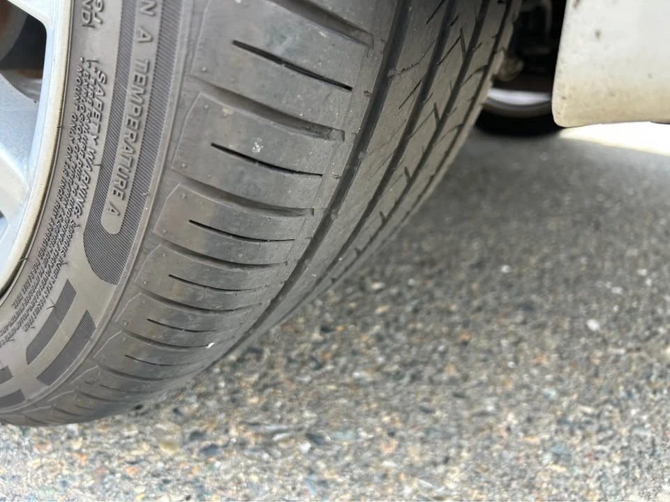 2007 Lexus IS 2nd Gen - Image 5 of 8