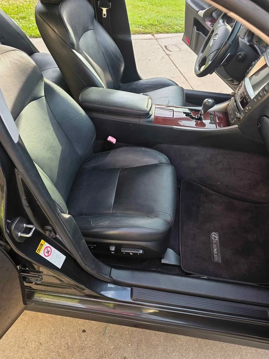 2007 Lexus IS 2nd Gen - Image 8 of 10