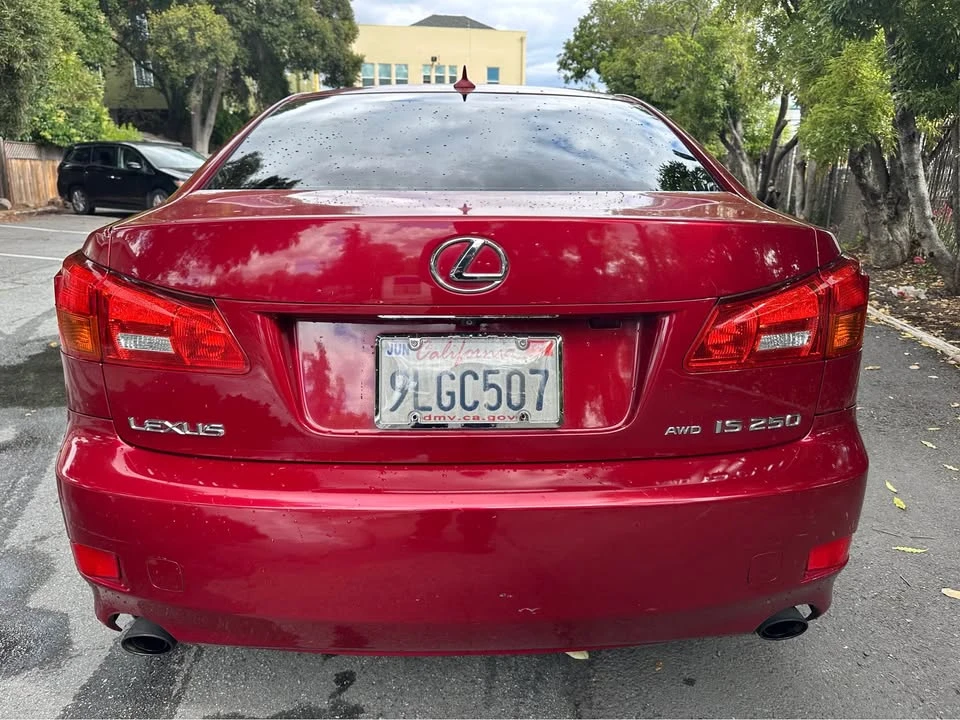 2007 Lexus IS 2nd Gen - Image 6 of 12