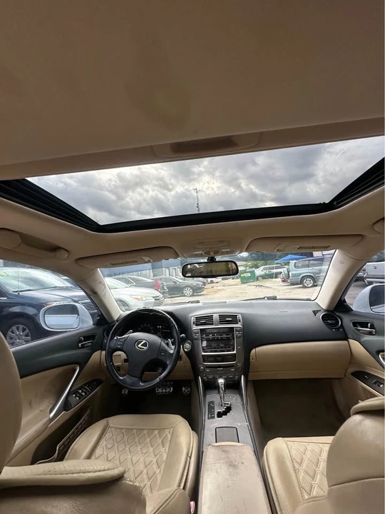 2007 Lexus IS 2nd Gen - Image 7 of 10