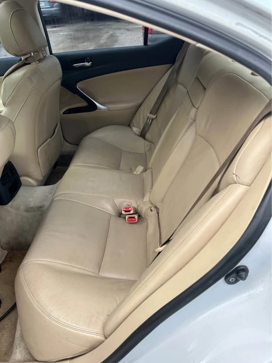 2007 Lexus IS 2nd Gen - Image 6 of 10