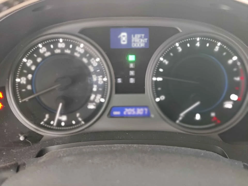 2007 Lexus IS 2nd Gen - Image 4 of 5