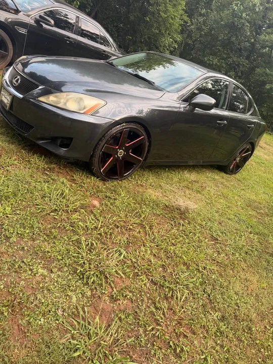 2007 Lexus IS 2nd Gen - Image 2 of 9