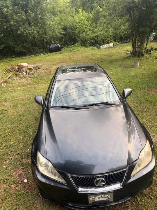 2007 Lexus IS 2nd Gen - Image 7 of 9