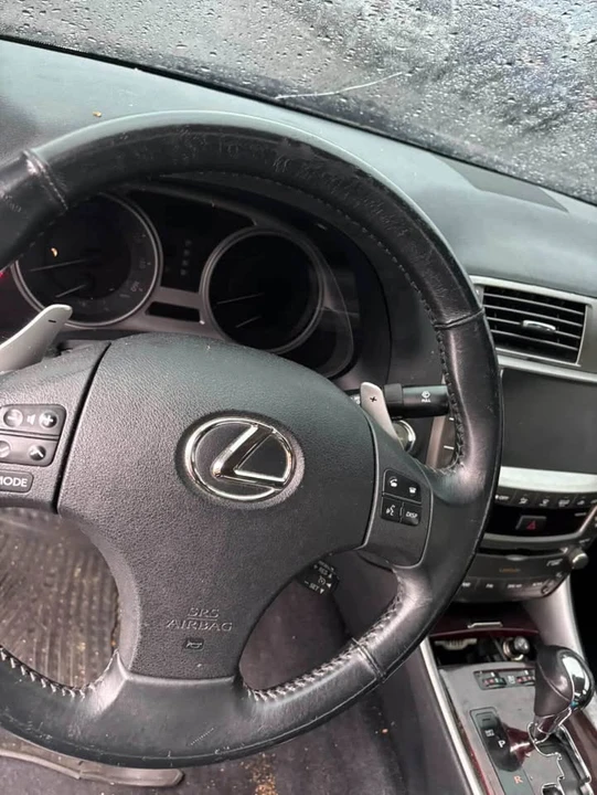 2007 Lexus IS 2nd Gen - Image 4 of 6