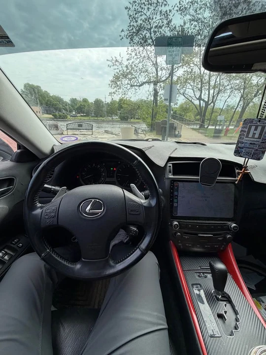 2007 Lexus IS 2nd Gen - Image 4 of 9